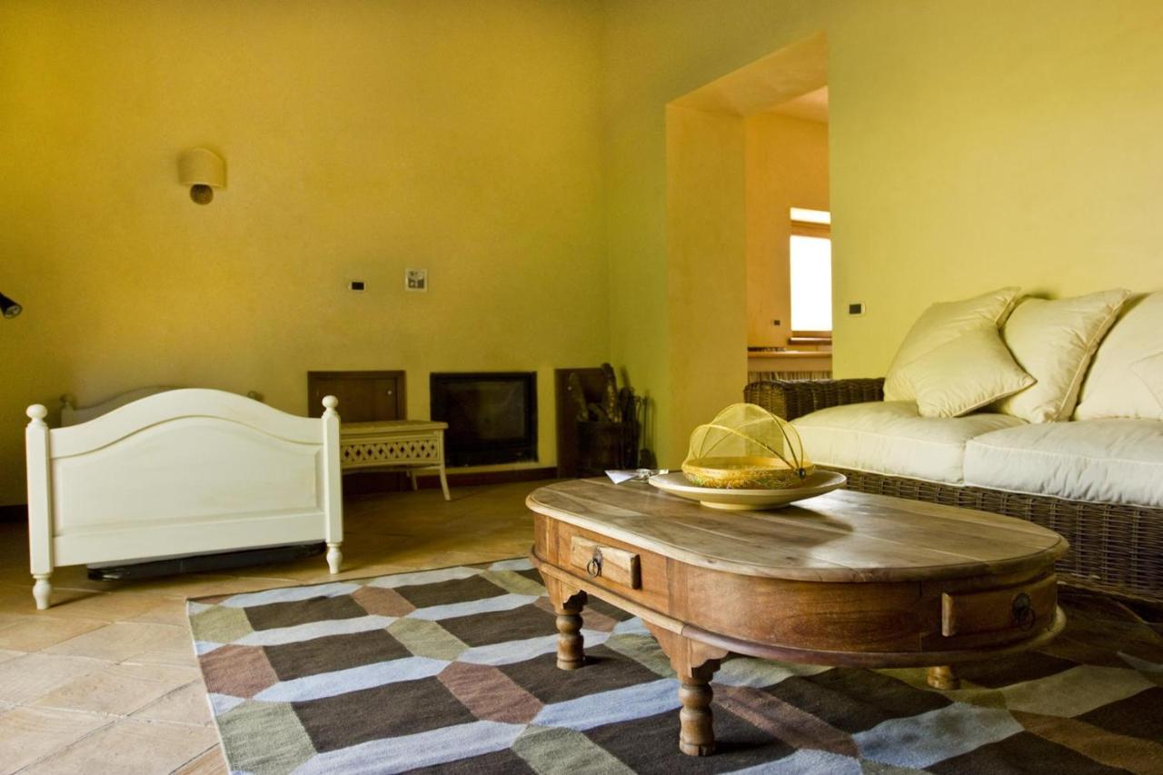 Agriturismo Borgo Serafino Mangone  Zewnętrze zdjęcie